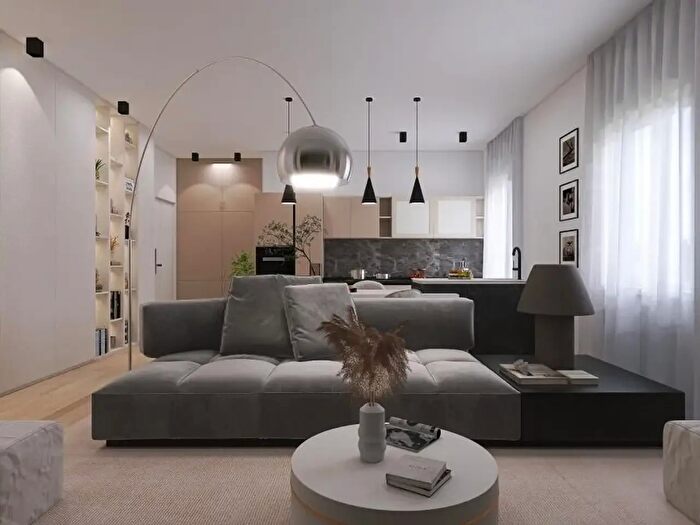 Appartamento quadrilocale in vendita in Viale Lodovico Antonio Muratori, Modena