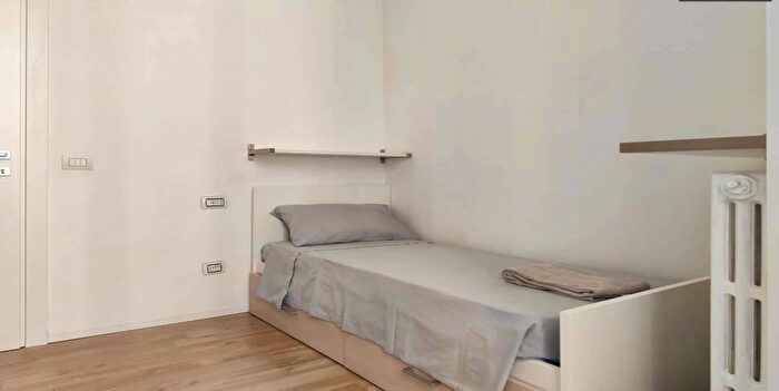 Appartamento monolocale in affitto in Via Mac Mahon, Milano