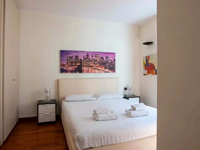 Appartamento monolocale in affitto in Via dei Fabbri, Milano