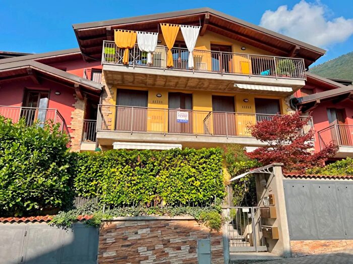 Appartamento monolocale in vendita in Via della Repubblica Endine Gaiano, Endine Gaiano