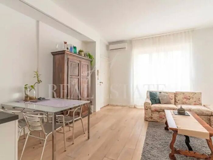 Appartamento bilocale in vendita in Via Tortona, Milano