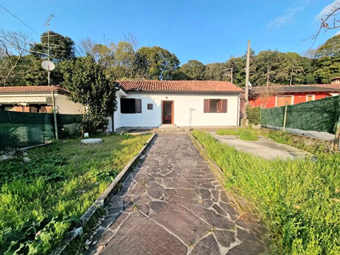 Casa trilocale in vendita in Salita Ugo Polonio Snc, Ronchi Dei Legionari