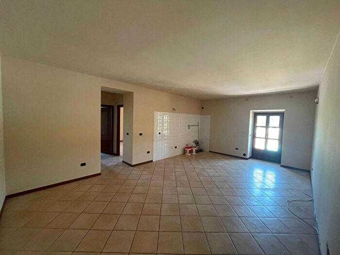 Appartamento trilocale in affitto in Località Quartino, Melazzo