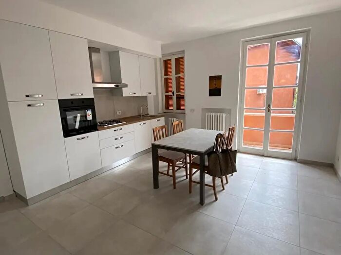 Appartamento trilocale in affitto in Agazzano