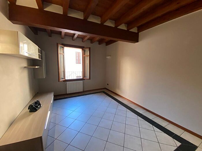 Appartamento trilocale in affitto in Centro, Cremona