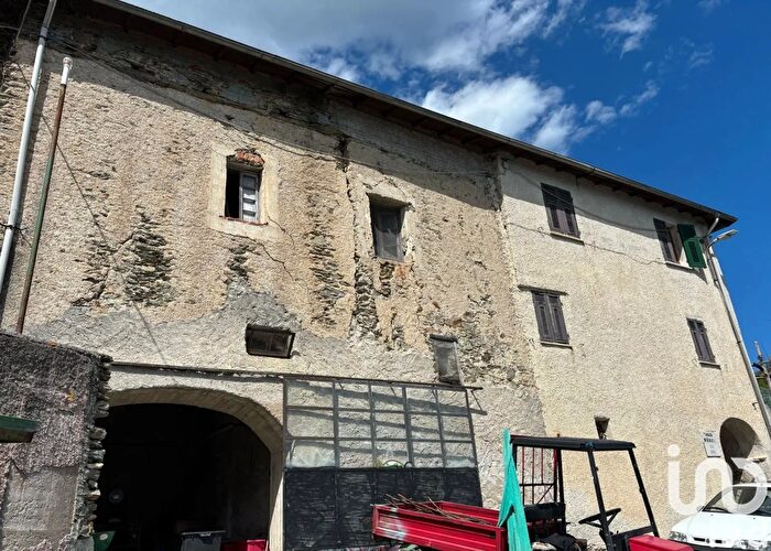 Casa con 15 locali in vendita in Via Bosci, Magliolo