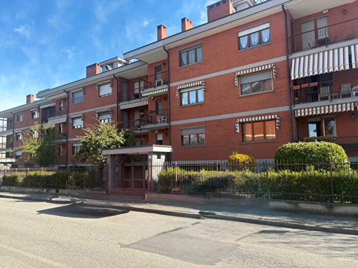 Appartamento con 5 locali in vendita in Via Magellano, Pianezza