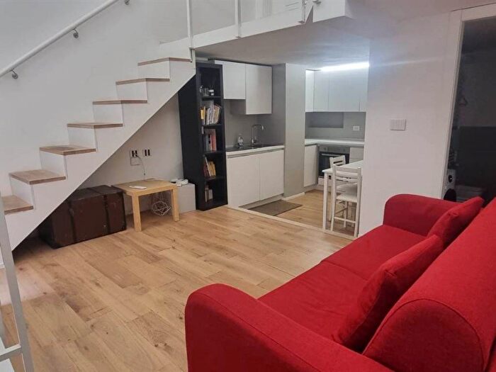 Appartamento bilocale in affitto in Via Ercole Ricotti, Bovisa, Milano