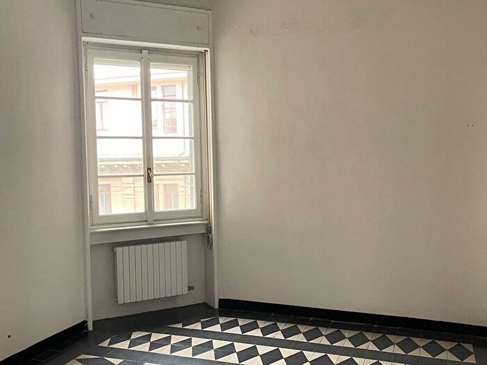 Appartamento trilocale in affitto in Via Pietro Colletta, Porta Romana Medaglie d'Oro, Milano