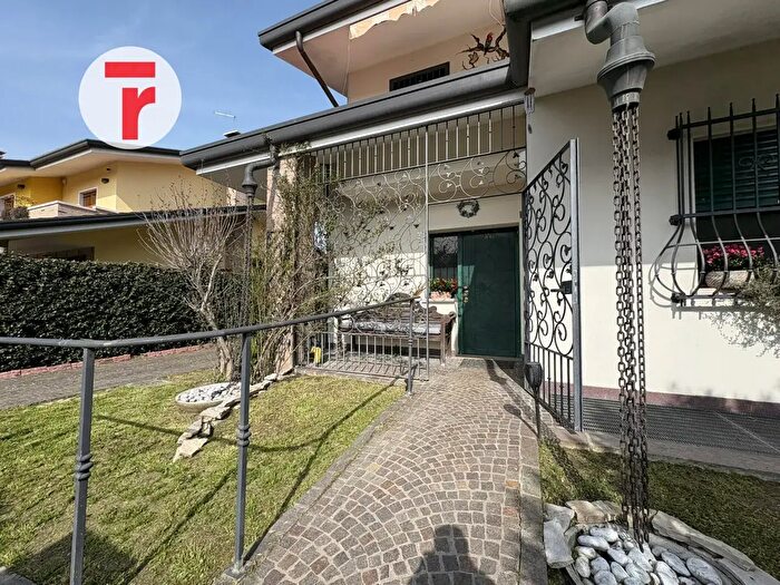 Casa con 5 locali in vendita in Via Retrone, Padova