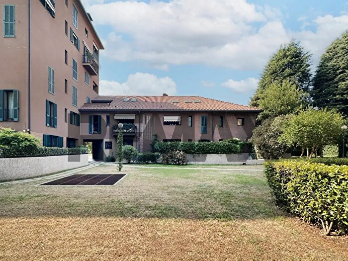 Case in Vendita e in Affitto - 3