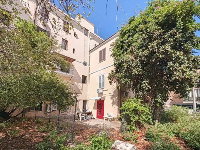 Appartamento bilocale in vendita in Via di Torpignattara, Roma