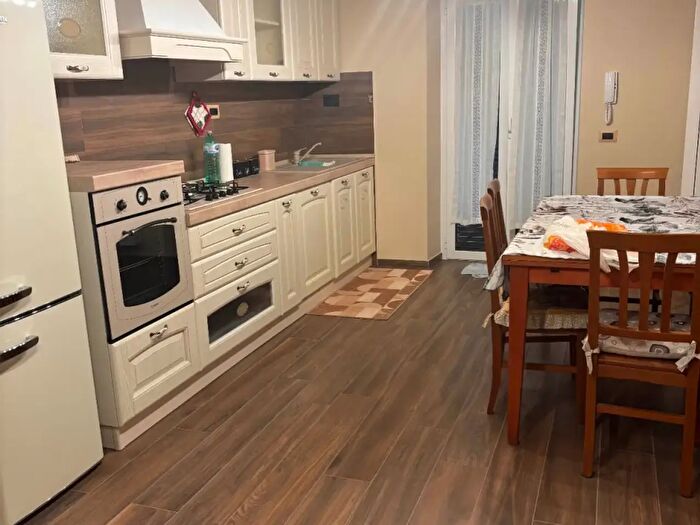 Appartamento trilocale in affitto in Via delle Cerquete, Roma