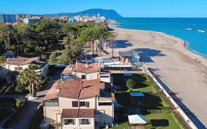 Appartamento monolocale in vendita in Via della Repubblica a, Porto Recanati