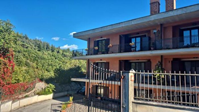 Appartamento quadrilocale in vendita in Via Nazionale Tiburtina, Arsoli