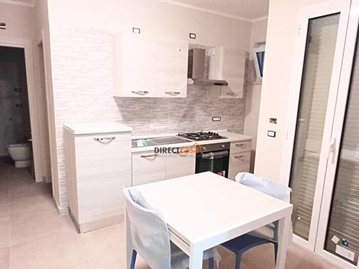 Appartamento bilocale in affitto in Via Zara, Centro, Acerra