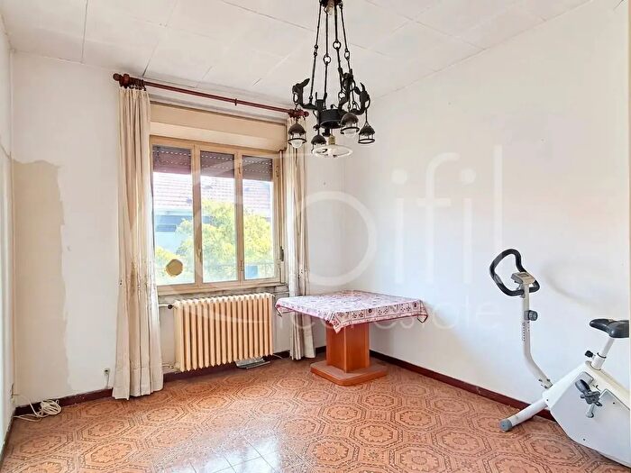 Appartamento bilocale in vendita in Via Giambellino, Milano