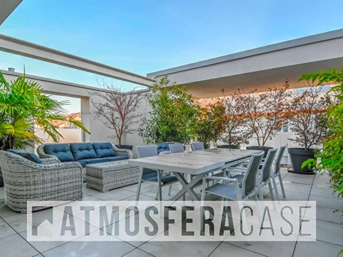 Appartamento quadrilocale in vendita in Via Angela Poeta, Bergamo