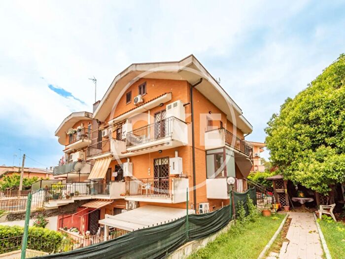 Appartamento bilocale in vendita in Via Palombarese, SantAngelo Romano