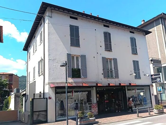 Appartamento bilocale in vendita in Corso Dante, Calolziocorte