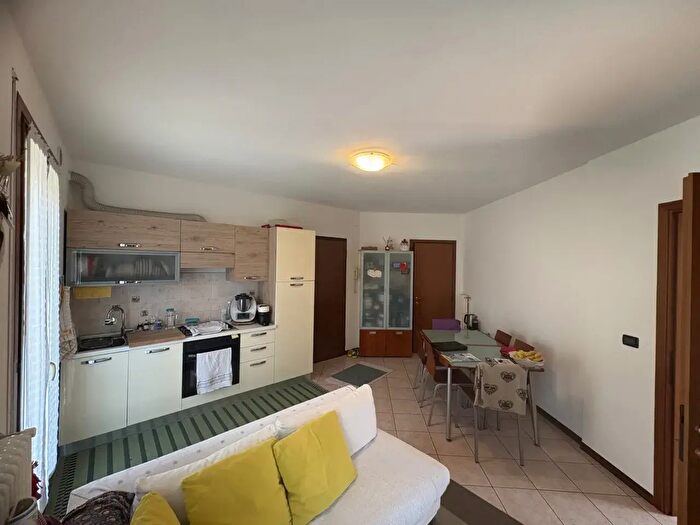 Appartamento trilocale in vendita in Via Paolo VI, Mestrino