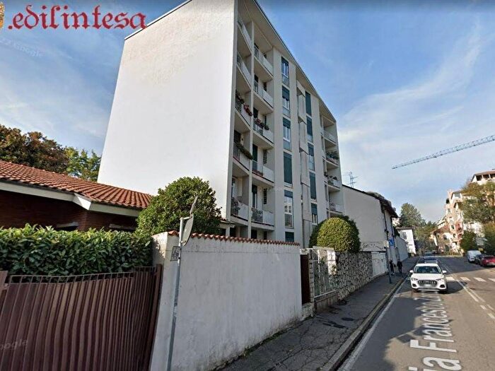 Appartamento quadrilocale in affitto in Largo Esterle, Grazie Vecchie Boschetti Reali, Monza