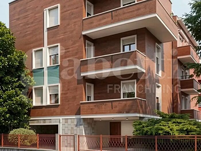Appartamento quadrilocale in vendita in Via Giuseppe Tellera, Bologna