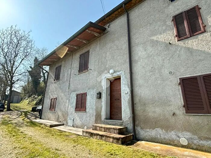 Casa trilocale in vendita in Via Trestina, Citta Di Castello