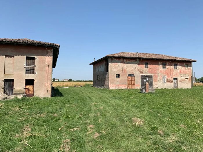 Casa con 5 locali in vendita in Via Crevalcore, San Giovanni In Persiceto