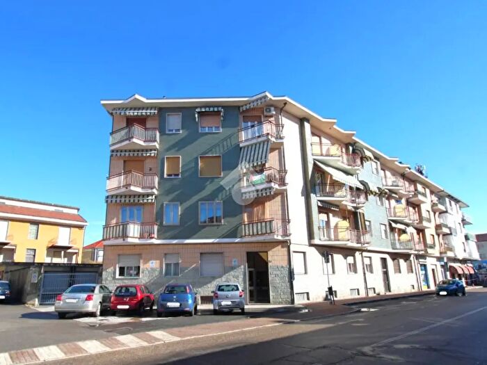 Appartamento trilocale in vendita in Via Torino, Trofarello