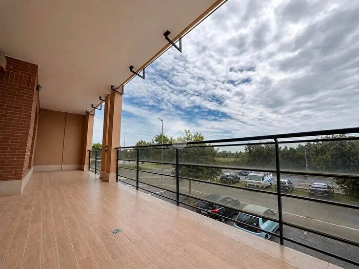 Appartamento quadrilocale in vendita in Via Portuense, Fiumicino