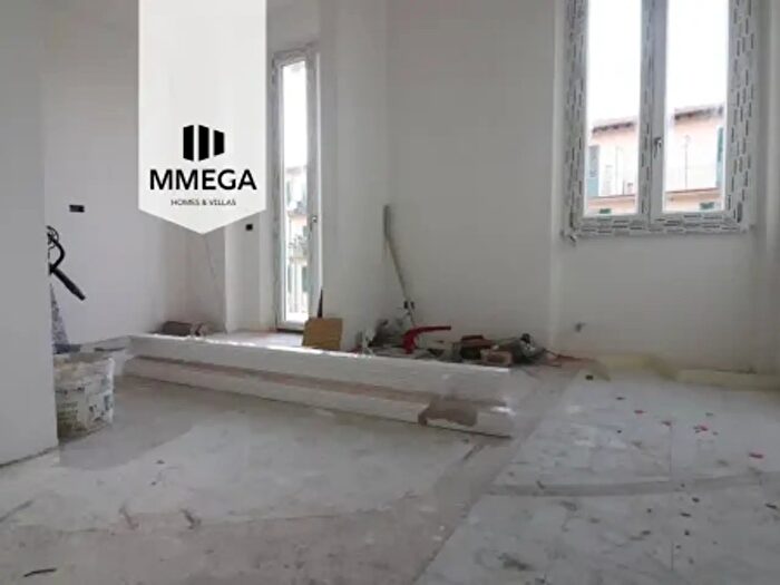 Appartamento trilocale in vendita in Viale Manfredo Fanti, Firenze