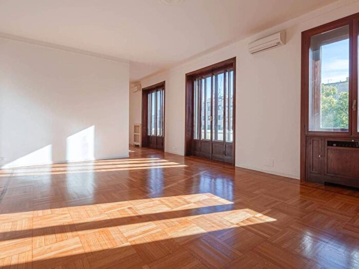 Appartamento con 6 locali in affitto in Piazzale Principessa Clotilde, Porta Nuova, Milano