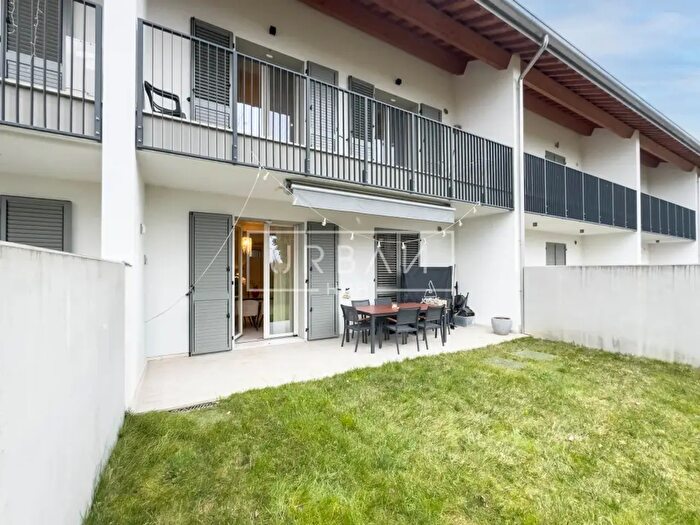 Appartamento quadrilocale in vendita in Via Tavollo, Forli