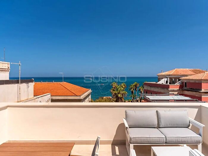 Appartamento bilocale in vendita in Riviera Dionisio Il Grande, Siracusa