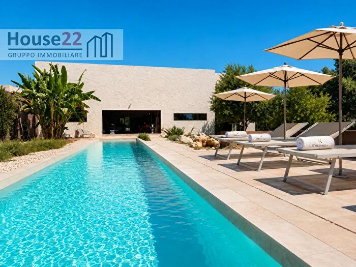 Casa con 5 locali in vendita in Brindisi