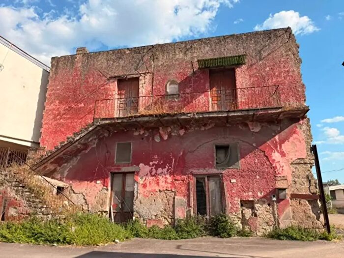 Casa quadrilocale in vendita in Via Masseria Tavola, Pomigliano D'Arco
