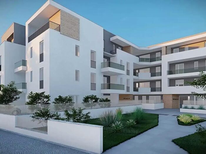 Appartamento trilocale in vendita in Lecce
