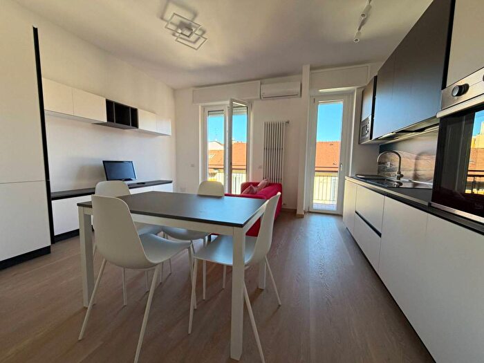 Appartamento bilocale in affitto in Via Nicola dApulia, Rovereto, Milano