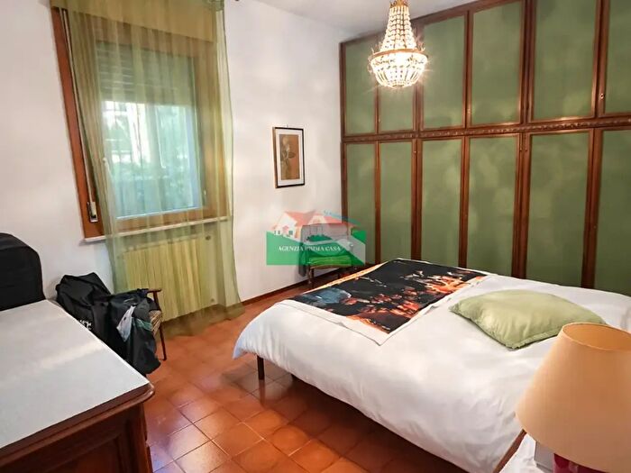 Appartamento trilocale in affitto in Viale Carlo Pisacane, Ravenna