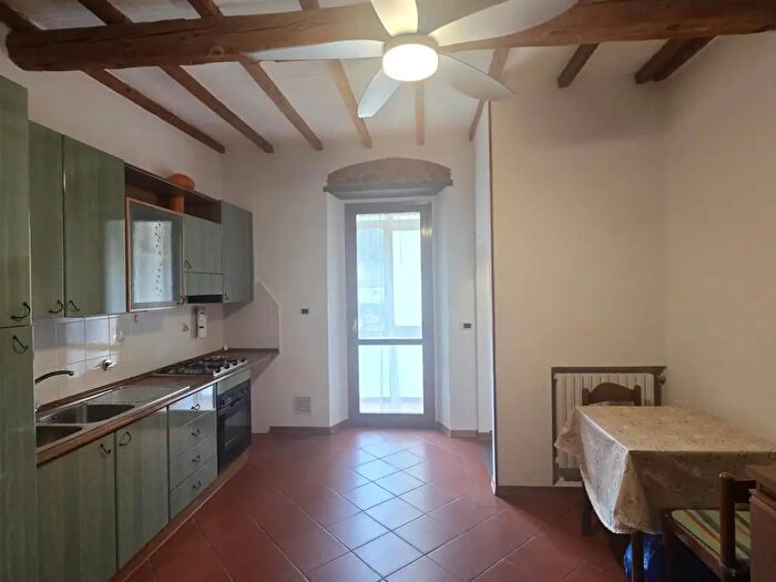 Appartamento quadrilocale in vendita in Greve In Chianti