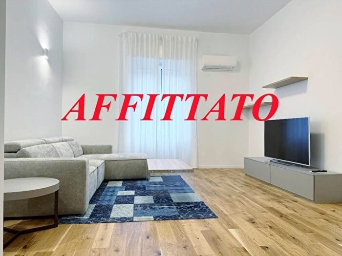 Appartamento trilocale in affitto in Via Fratelli Cairoli, San Carlo Stazione, Monza
