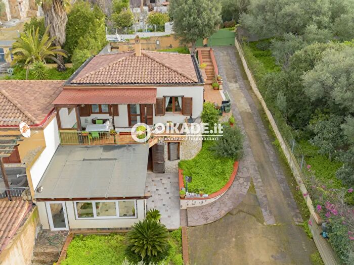 Casa con 5 locali in vendita in Via delle Orchidee B, Quartu SantElena