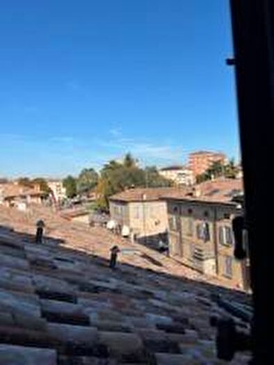 Casa trilocale in affitto in Centro Storico, Reggio Emilia