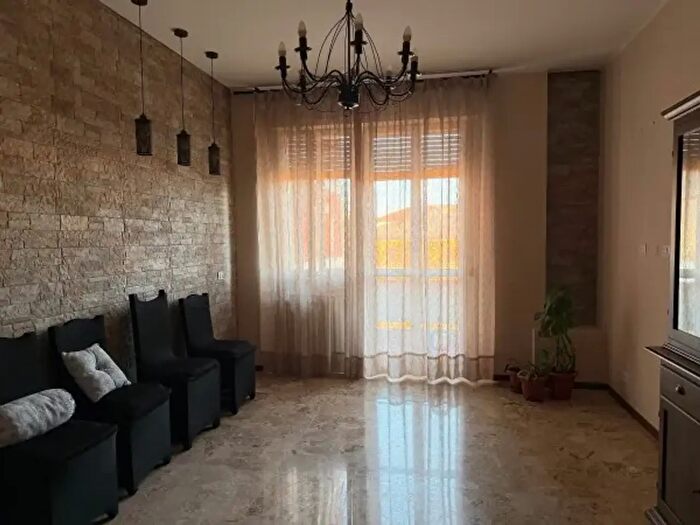 Appartamento quadrilocale in vendita in Via Giovanni Bolognesi, Reggio Emilia