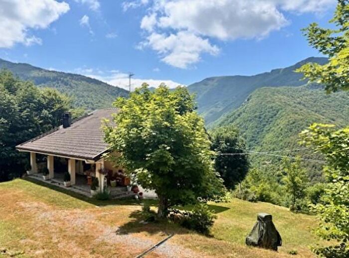 Casa con 5 locali in vendita in Lizzano In Belvedere