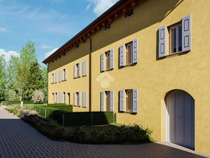 Appartamento trilocale in vendita in Piazza della Repubblica, Castelfranco Emilia