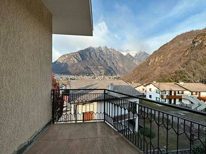 Case in Vendita e in Affitto - 3