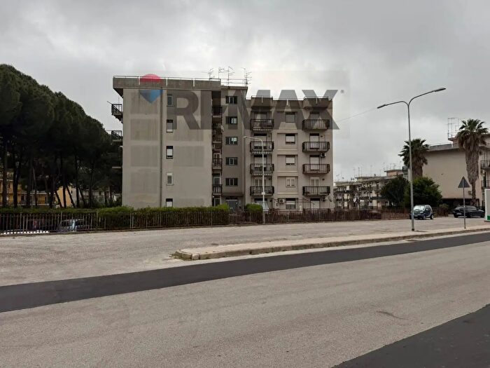 Appartamento quadrilocale in vendita in Via delle Orchidee, Melilli