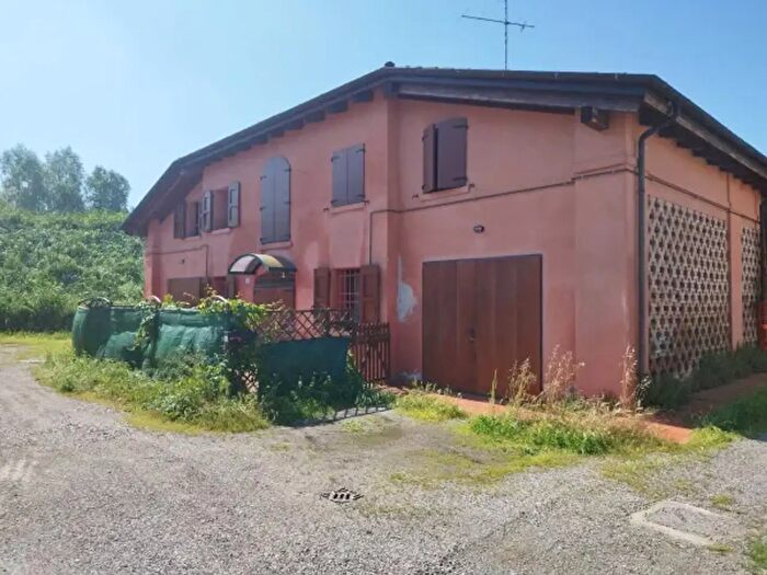 Casa quadrilocale in vendita in Via Provinciale Ovest, Nonantola